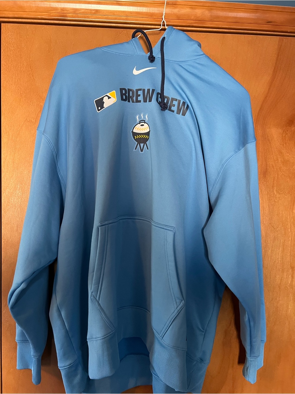 Nike ladies XL Light Blue "Brew Crew" Pullover Hoodie